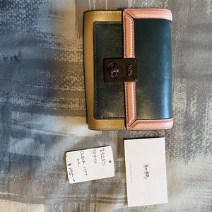 Coach wallet. Brand new